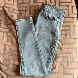 EUC American Eagle Skinny Jeans